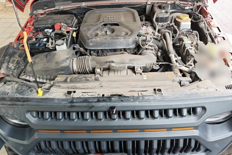 Used Jeep Wrangler 2021 2.0T Robin Hood Four-Door Edition Engine Bay