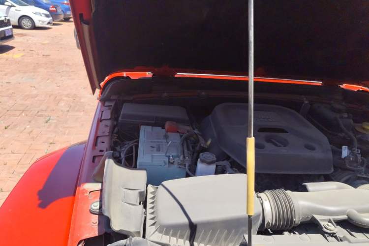 Used Jeep Wrangler 2021 2.0T Sahara Four-Door Edition Engine Bay Right