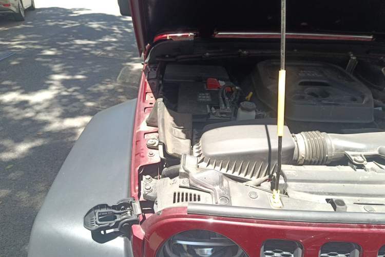 Used Jeep Wrangler 2021 2.0T Robin Hood Four-Door Edition Engine Bay Right