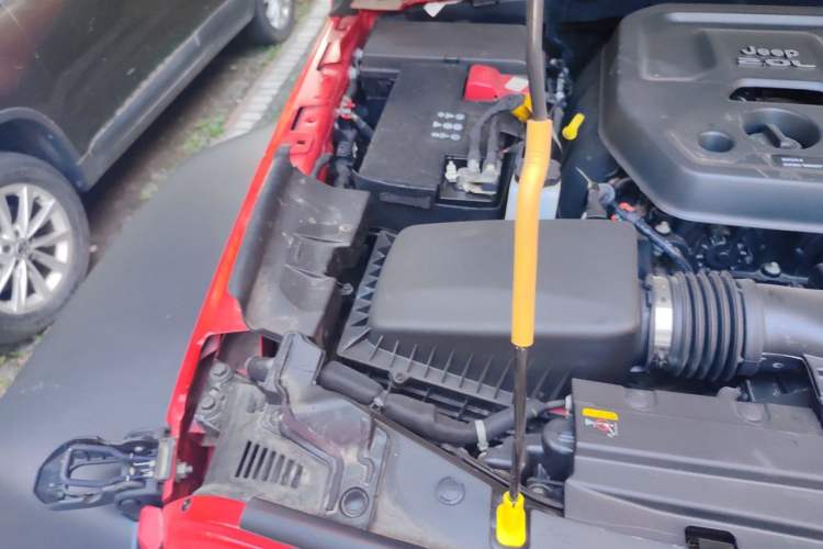 Used Jeep Wrangler 2021 2.0T Robin Hood Four-Door Edition Engine Bay Right
