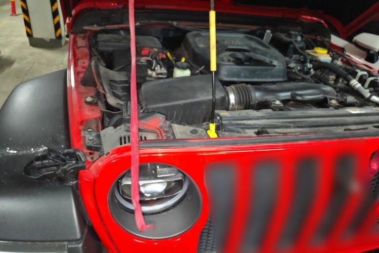 Used Jeep Wrangler 2021 2.0T Robin Hood Four-Door Edition Engine Bay Right