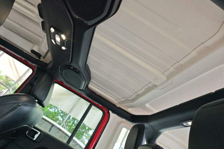 Used Jeep Wrangler 2021 2.0T Sahara Four-Door Edition Headliner