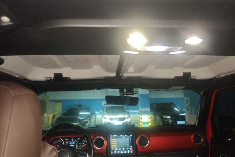 Used Jeep Wrangler 2021 2.0T Robin Hood Four-Door Edition Headliner