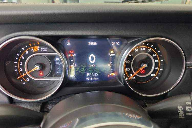 Used Jeep Wrangler 2021 2.0T Sahara Four-Door Edition Instrument Cluster