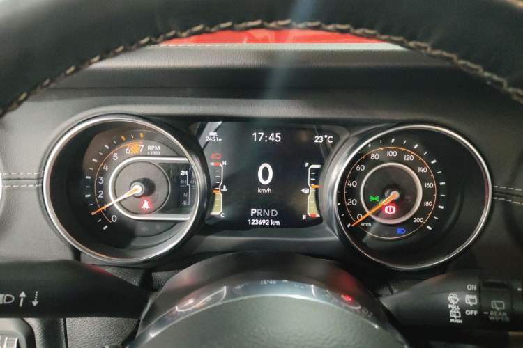 Used Jeep Wrangler 2021 2.0T Sahara Four-Door Edition Instrument Cluster
