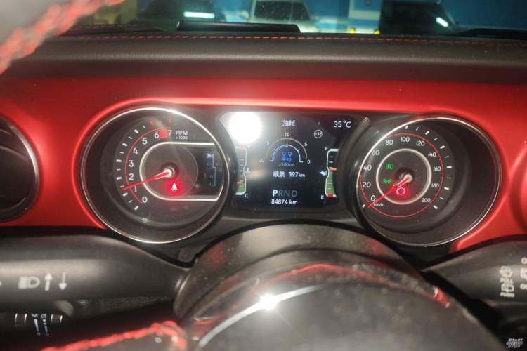 Used Jeep Wrangler 2021 2.0T Robin Hood Four-Door Edition Instrument Cluster