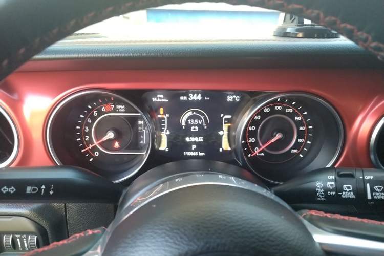 Used Jeep Wrangler 2021 2.0T Robin Hood Four-Door Edition Instrument Cluster