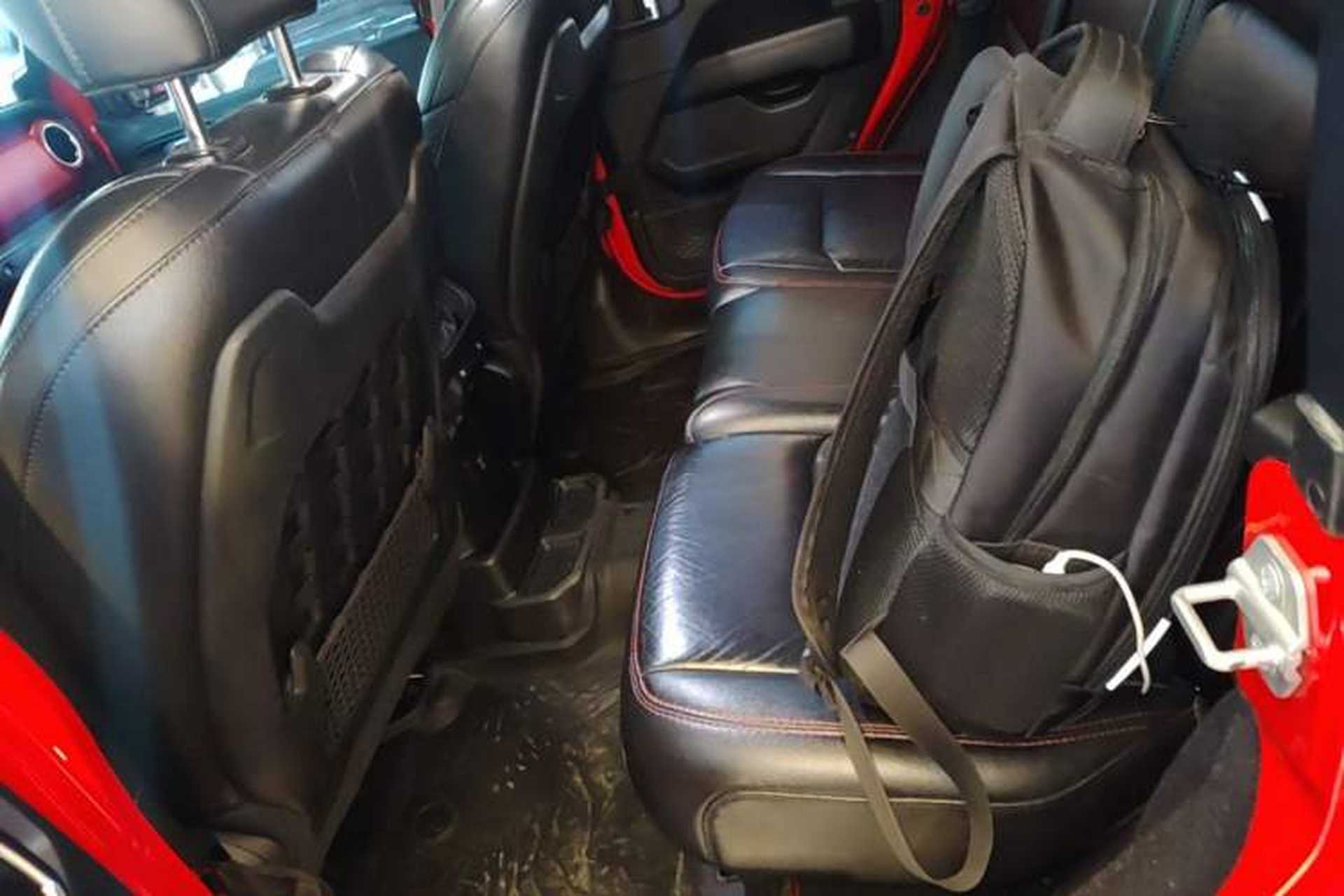 Used Jeep Wrangler 2021 2.0T Robin Hood Four-Door Edition Left Rear Seat