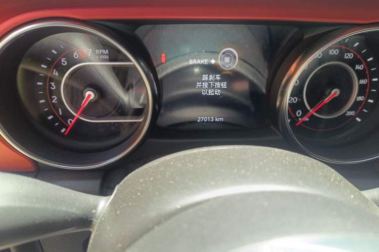 Used Jeep Wrangler 2021 2.0T Robin Hood Four-Door Edition Odometer Close Up