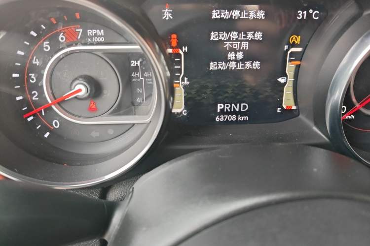 Used Jeep Wrangler 2021 2.0T Robin Hood Four-Door Edition Odometer Close Up
