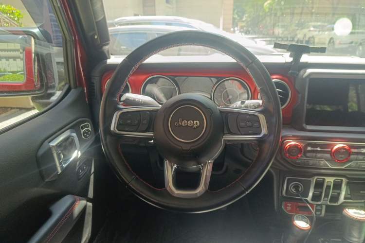 Used Jeep Wrangler 2021 2.0T Robin Hood Four-Door Edition Steering Wheel