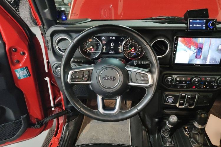 Used Jeep Wrangler 2021 2.0T Sahara Four-Door Edition Steering Wheel