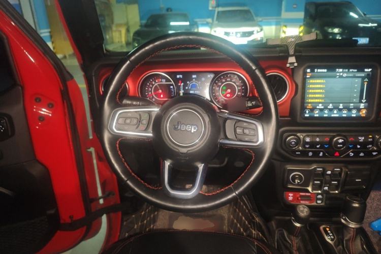 Used Jeep Wrangler 2021 2.0T Robin Hood Four-Door Edition Steering Wheel