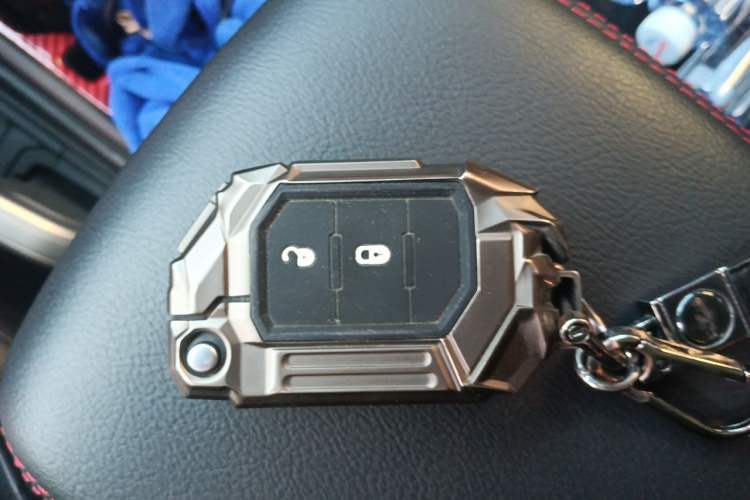 Used Jeep Wrangler 2021 2.0T Robin Hood Four-Door Edition Vehicle Key