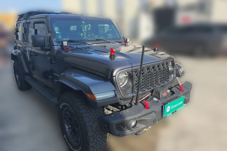Used Jeep Wrangler 2021 2.0T Sahara Four-Door Edition Front Right 45 Deg