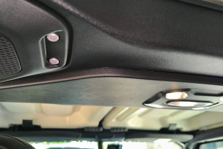 Used Jeep Wrangler 2021 2.0T Robin Hood Four-Door Edition Headliner