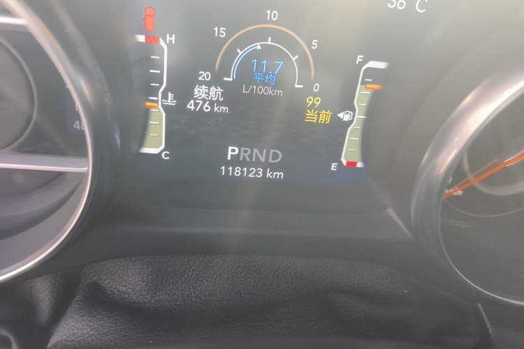 Used Jeep Wrangler 2021 2.0T Sahara Four-Door Edition Odometer Close Up