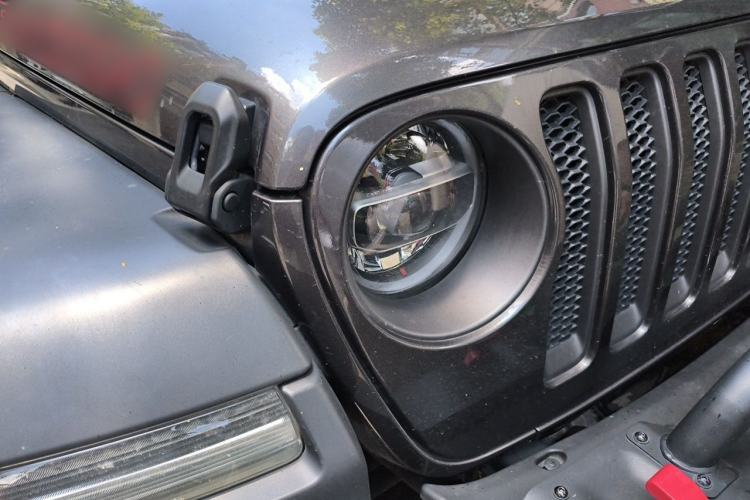 Used Jeep Wrangler 2021 2.0T Robin Hood Four-Door Edition Right Front Headlight