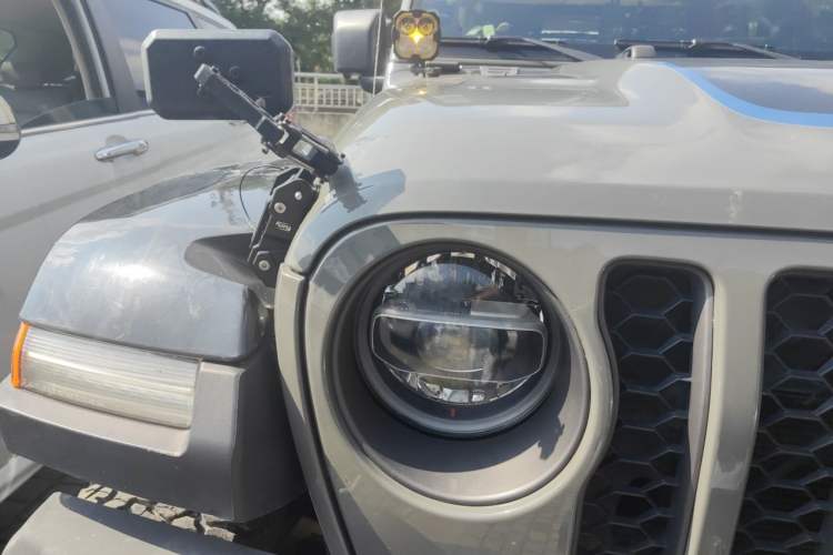 Used Jeep Wrangler 2021 2.0T Robin Hood Four-Door Edition Right Front Headlight