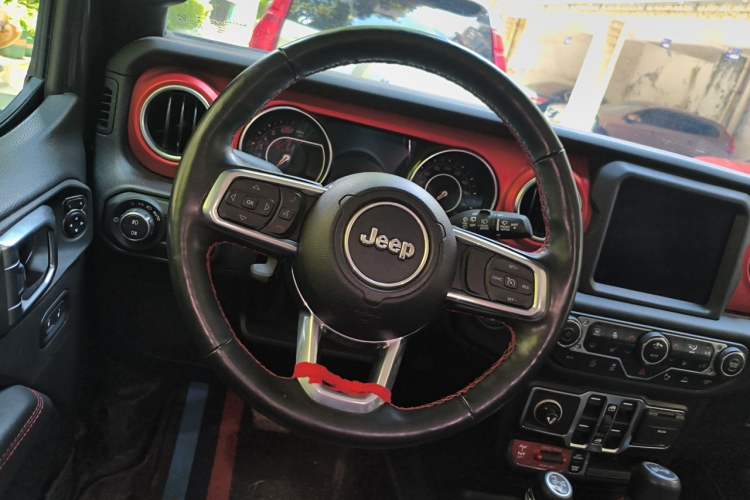 Used Jeep Wrangler 2021 2.0T Robin Hood Four-Door Edition Steering Wheel