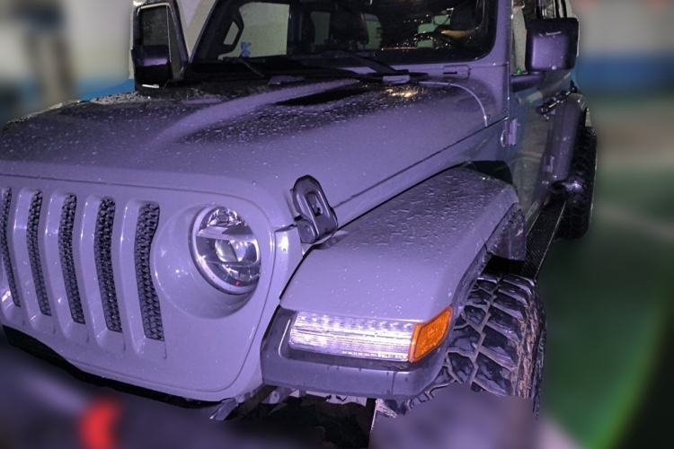 Used Jeep Wrangler 2021 2.0T Sahara Four-Door Edition Guazi used car, China used car export, Used car for sale, Used cars, Cheapest cars for sale