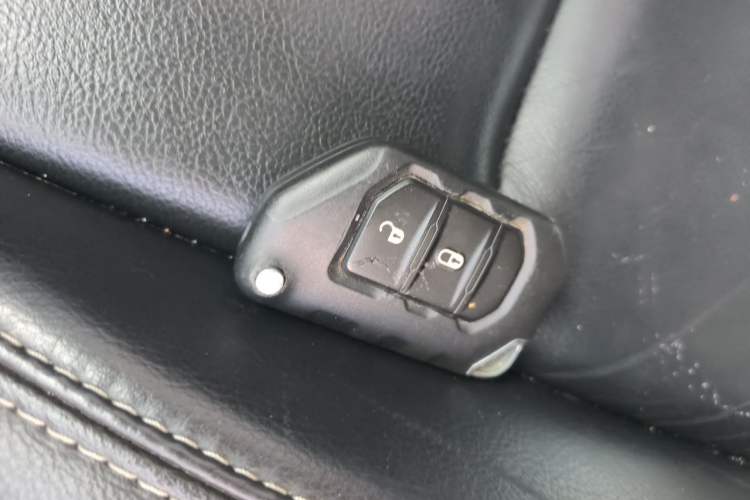 Used Jeep Wrangler 2021 2.0T Sahara Four-Door Edition Vehicle Key