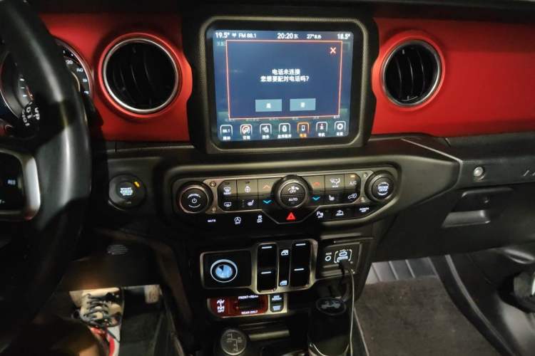 Used Jeep Wrangler 2021 2.0T Robin Hood Four-Door Edition Audio And AC Panel