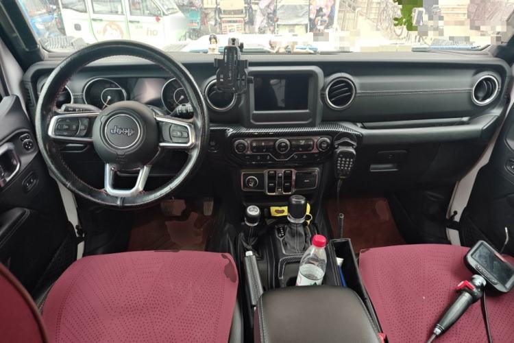 Used Jeep Wrangler 2021 2.0T Sahara Four-Door Edition Center Console