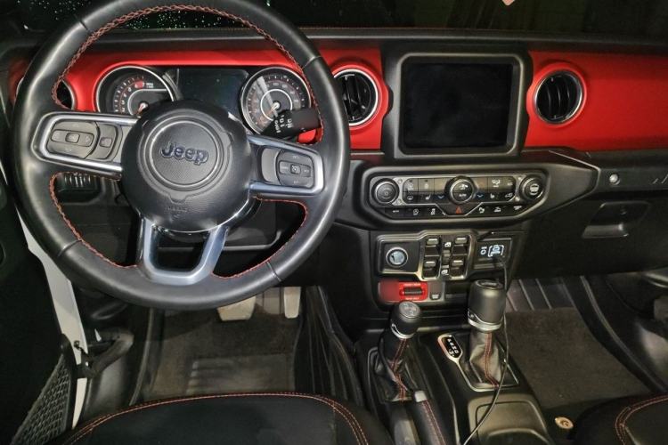 Used Jeep Wrangler 2021 2.0T Robin Hood Four-Door Edition Center Console