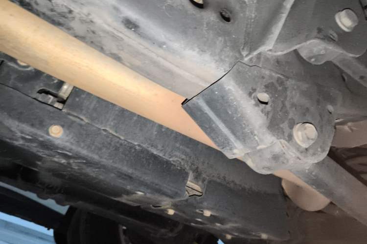 Used Jeep Wrangler 2021 2.0T Sahara Four-Door Edition Chassis Front