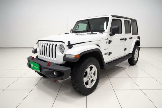 Używany Jeep Wrangler 2021 2.0T Sahara Four-Door Edition