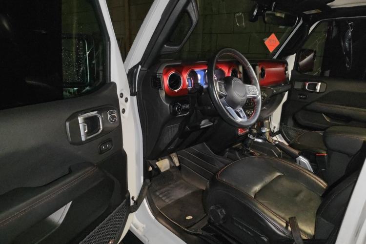 Used Jeep Wrangler 2021 2.0T Robin Hood Four-Door Edition Driver Seat