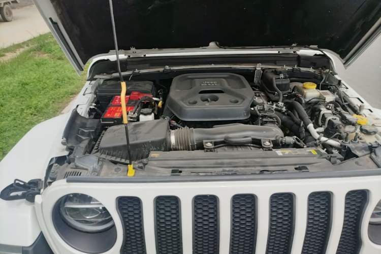 Used Jeep Wrangler  Engine Bay Right