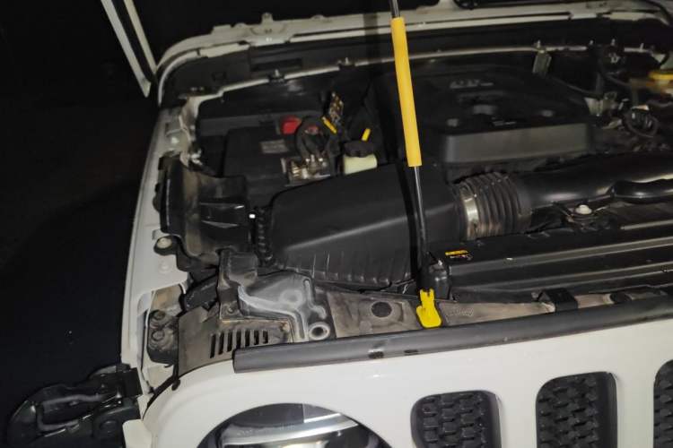 Used Jeep Wrangler 2021 2.0T Robin Hood Four-Door Edition Engine Bay Right