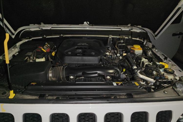 Used Jeep Wrangler 2021 2.0T Robin Hood Four-Door Edition Engine Bay
