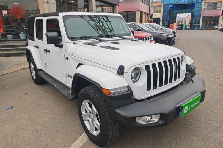 Used Jeep Wrangler 2021 2.0T Sahara Four-Door Edition Exterior 1