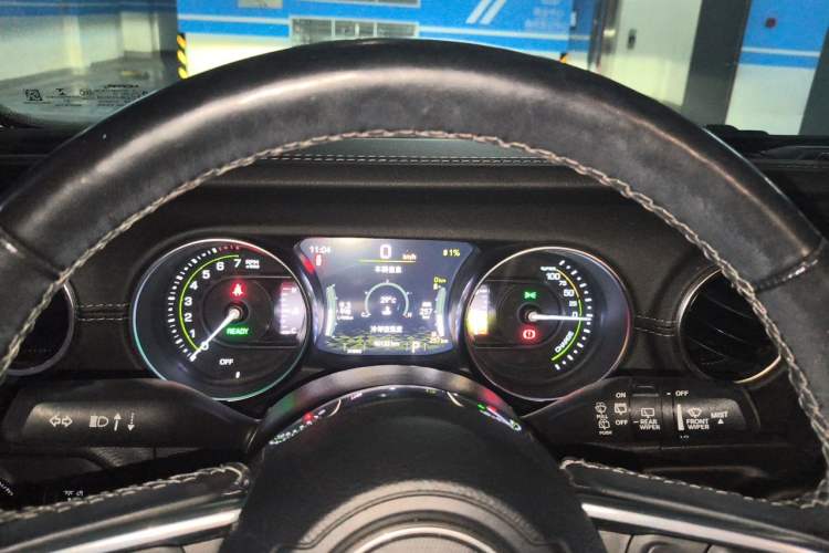 Used Jeep Wrangler 2021 2.0T Sahara Four-Door Edition Instrument Cluster
