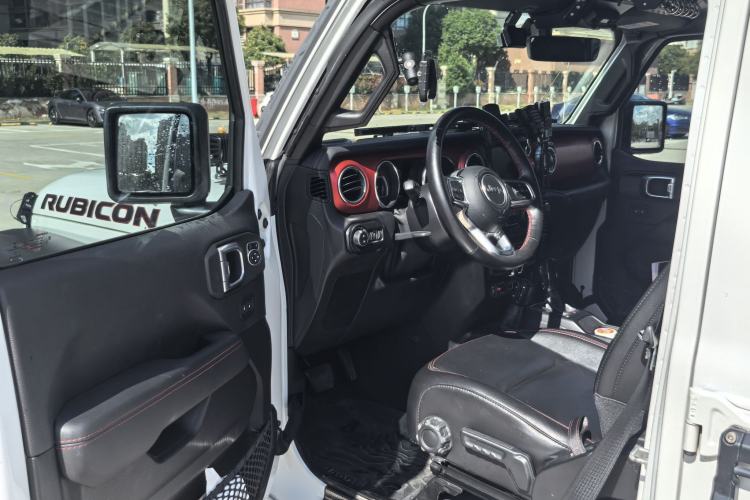 Used Jeep Wrangler 2021 2.0T Robin Hood Four-Door Edition Interior 3