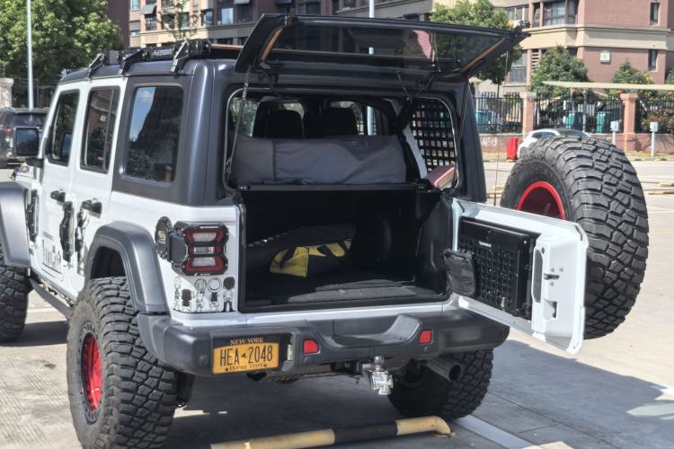 Used Jeep Wrangler 2021 2.0T Robin Hood Four-Door Edition Interior 5