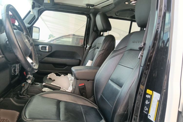 Used Jeep Wrangler 2021 2.0T Sahara Four-Door Edition Left Front Seat