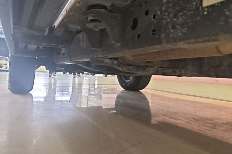 Used Jeep Wrangler 2021 2.0T Sahara Four-Door Edition Left Side Sill
