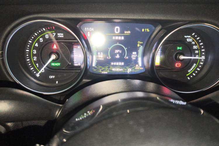 Used Jeep Wrangler 2021 2.0T Sahara Four-Door Edition Odometer Close Up