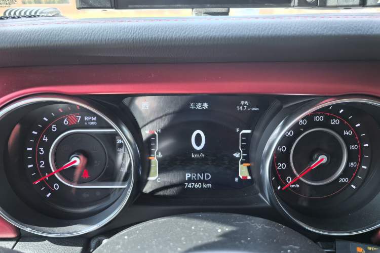 Used Jeep Wrangler 2021 2.0T Robin Hood Four-Door Edition Odometer Close Up