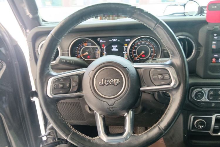 Used Jeep Wrangler 2021 2.0T Sahara Four-Door Edition Steering Wheel