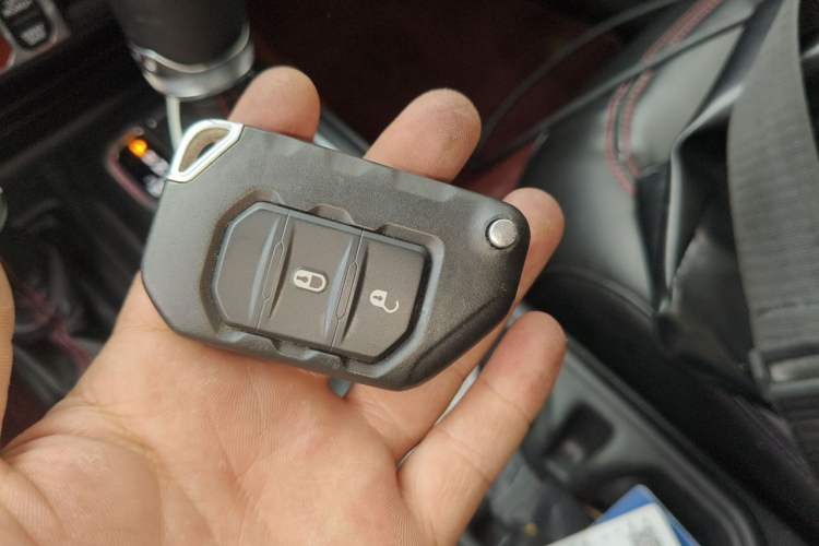 Used Jeep Wrangler 2021 2.0T Robin Hood Four-Door Edition Vehicle Key