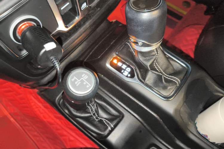 Used Jeep Wrangler 2021 2.0T Sahara Four-Door Edition Vehicle Key