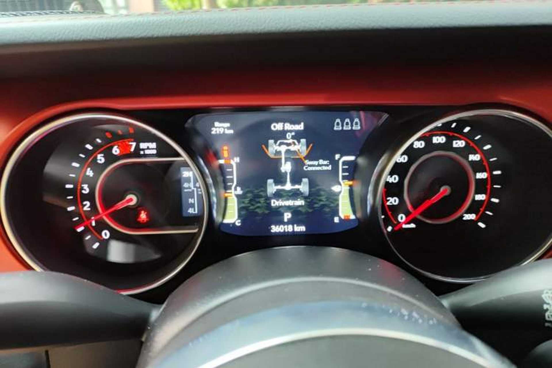 Used Jeep Wrangler 2021 2.0T Automatic Four-Door Hardtop Rubicon European Version Instrument Cluster