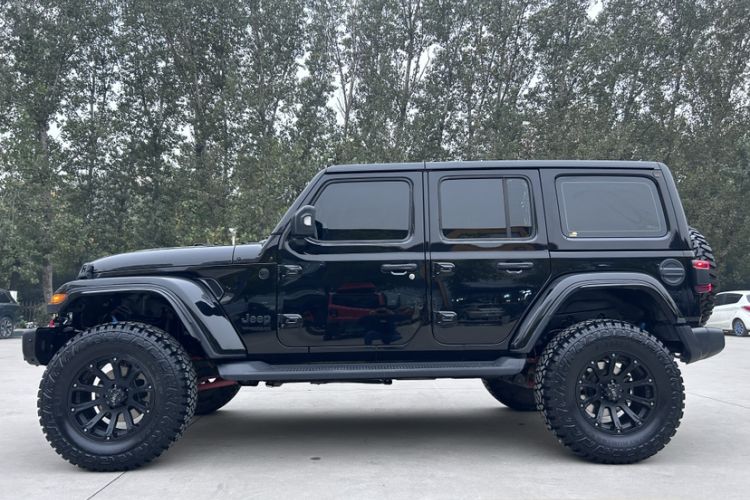 Used Jeep Wrangler 2022 2.0T High Altitude Four-Door Edition Exterior 3