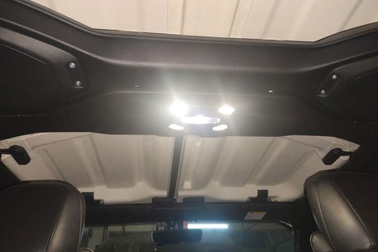 Used Jeep Wrangler 2022 2.0T High Altitude Four-Door Edition Headliner