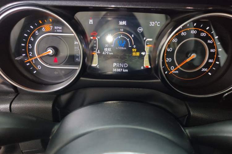 Used Jeep Wrangler 2022 2.0T High Altitude Four-Door Edition Instrument Cluster